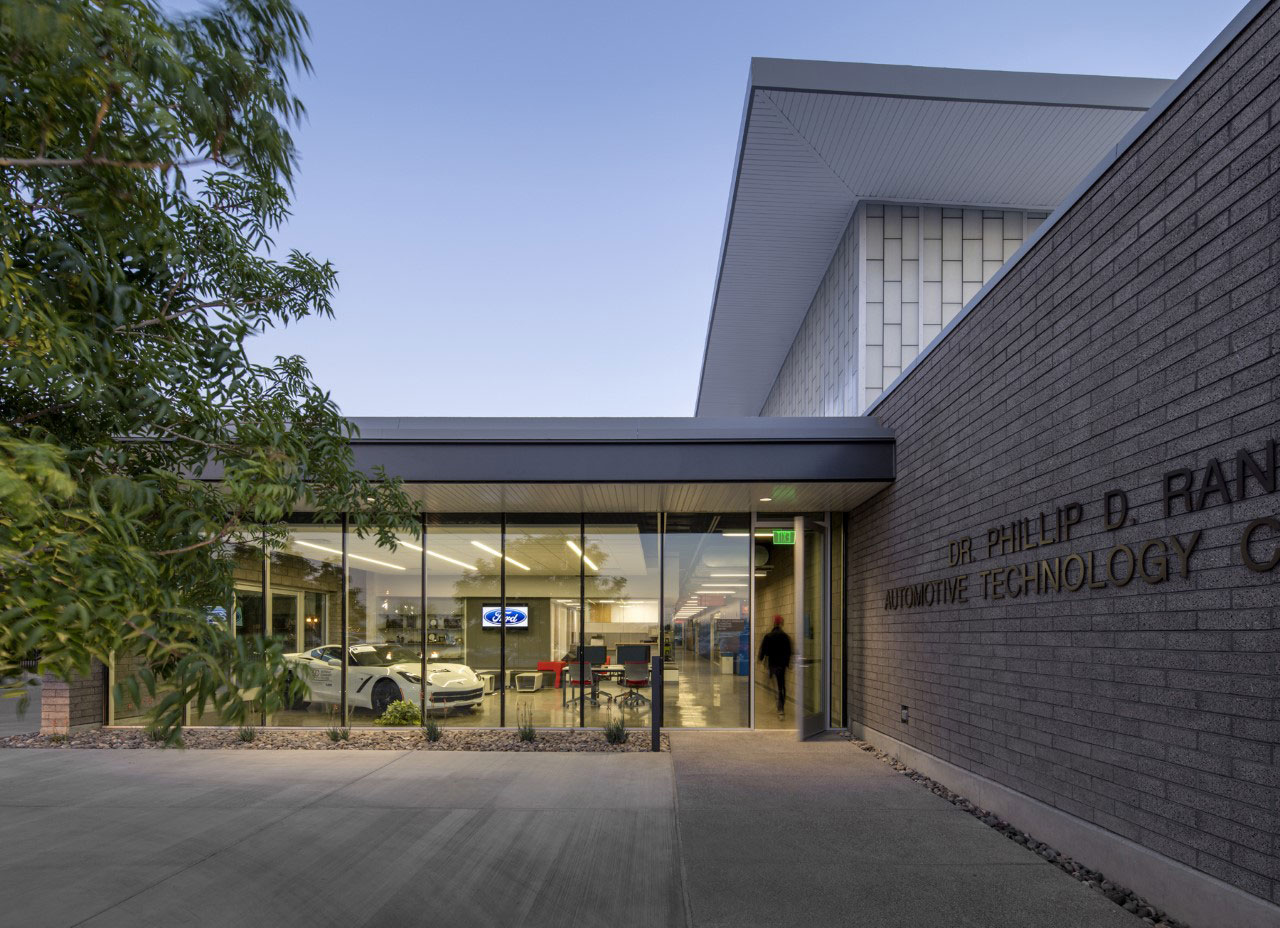 Campus Gateway, MCCCD Phillip D. Randock Automotive Technology Center