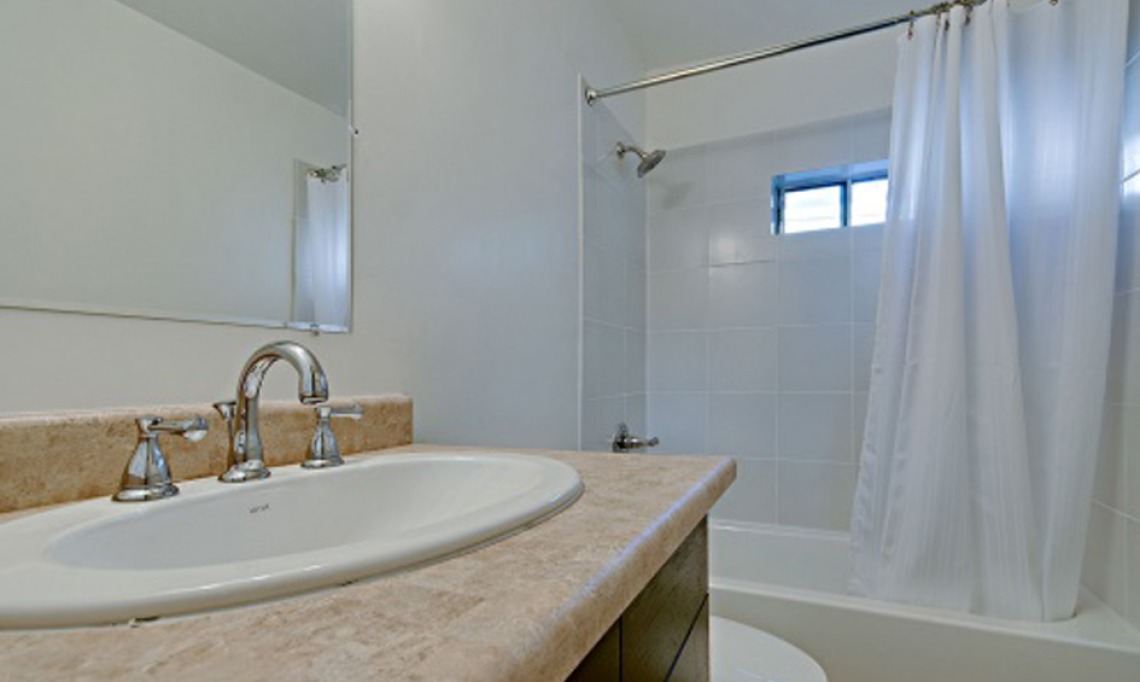 DDBC Residence 6 Bathroom