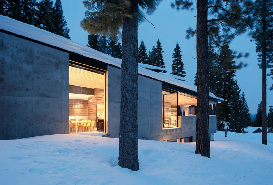 Lighting in Tucker residence. Photo by Joe Fletcher.