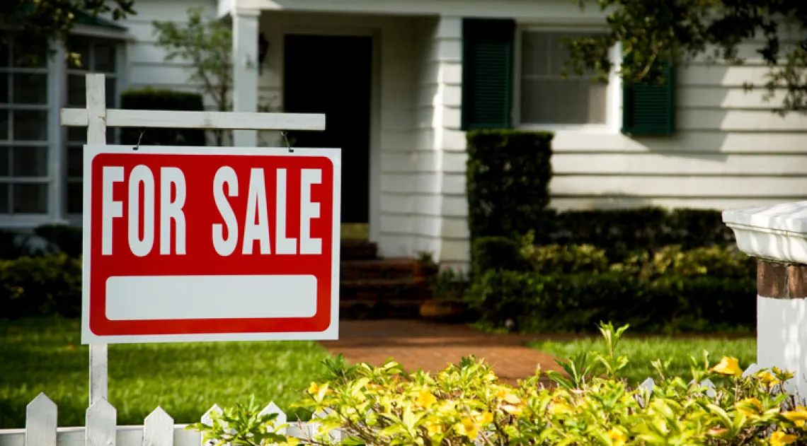 House for Sale sign